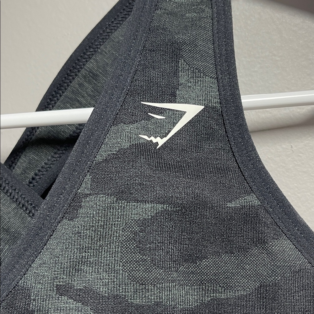 Gymshark Adapt Bra - Picture 2 of 4